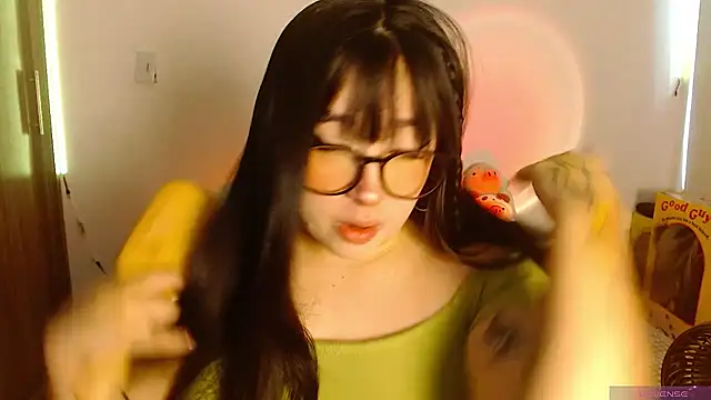 Snapshot of Oliviargf chatting on March 2026 12:23:02 PM Oliviargf online show from March 2026 12:23:02 PM