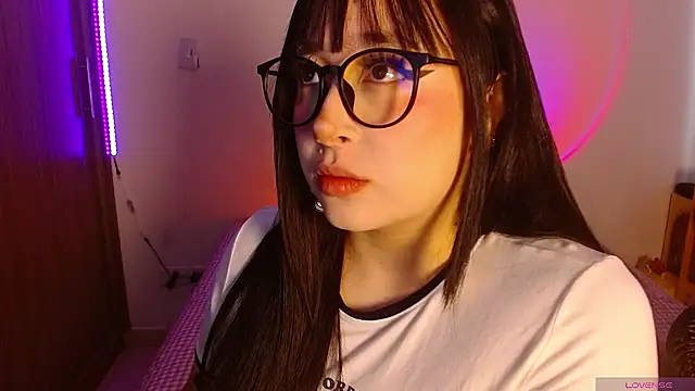 Snapshot of Oliviargf chatting on March 2026 12:23:01 PM Oliviargf online show from March 2026 12:23:01 PM