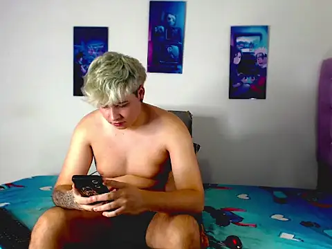 CrissConor online show from July 2026 05:07:02 PM