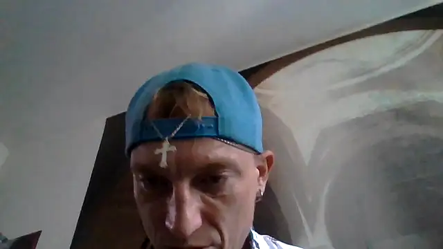 Snapshot of MaxPovelXL chatting on August 2026 08:50:01 AM MaxPovelXL online show from August 2026 08:50:01 AM