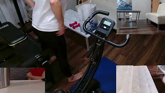 Snapshot of Stretch-man chatting on February 2026 06:11:02 AM Stretch-man online show from February 2026 06:11:02 AM