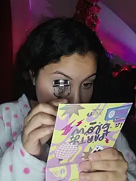 Snapshot of esmeralda_jadees chatting on March 2025 01:00:02 AM esmeralda jadees online show from March 2025 01:00:02 AM