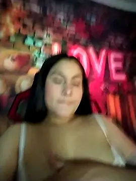 Snapshot of esmeralda_jadees chatting on February 2026 08:56:02 PM esmeralda jadees online show from February 2026 08:56:02 PM