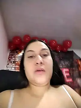 Snapshot of esmeralda_jadees chatting on February 2026 08:43:01 PM esmeralda jadees online show from February 2026 08:43:01 PM