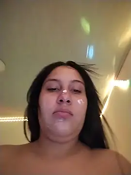 esmeralda jadees online show from May 2026 07:40:02 PM