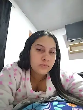 esmeralda jadees online show from May 2026 01:30:02 PM