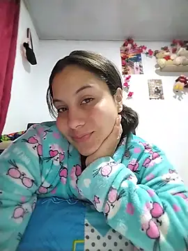 esmeralda jadees online show from July 2026 12:01:01 PM
