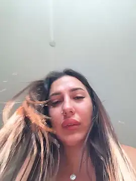 AleksandraRich online show from May 2026 01:03:02 AM