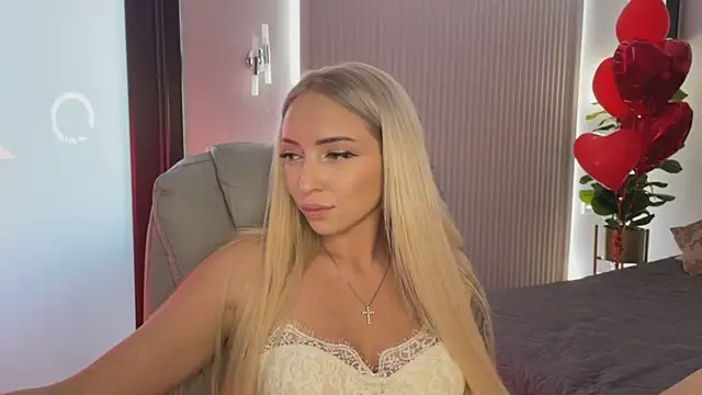 OhMyEmma online show from February 2026 06:26:01 AM