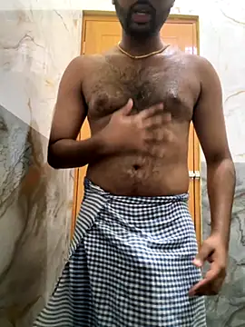 Snapshot of MIRTHICK2002 chatting on October 2025 12:11:01 PM MIRTHICK2002 online show from October 2025 12:11:01 PM