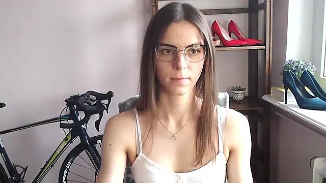 love megi online show from February 2026 02:23:02 PM