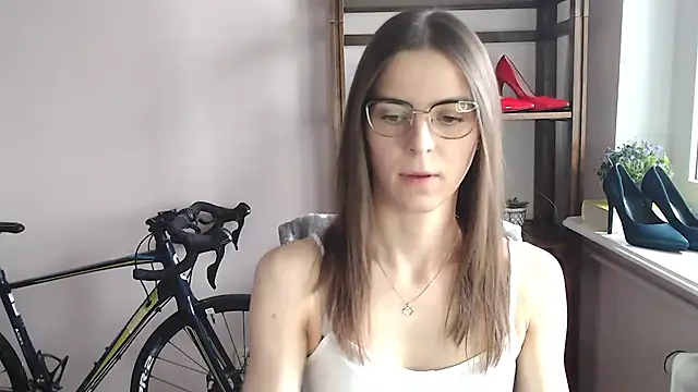 love megi online show from February 2026 02:24:01 PM