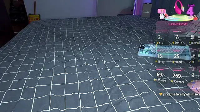 Snapshot of yourvodka chatting on October 2025 12:45:01 AM yourvodka online show from October 2025 12:45:01 AM