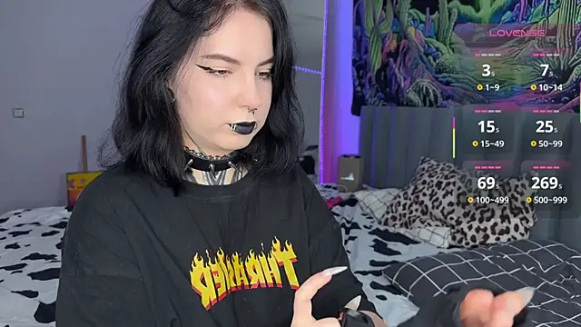 Snapshot of yourvodka chatting on November 2025 07:20:02 AM yourvodka online show from November 2025 07:20:02 AM