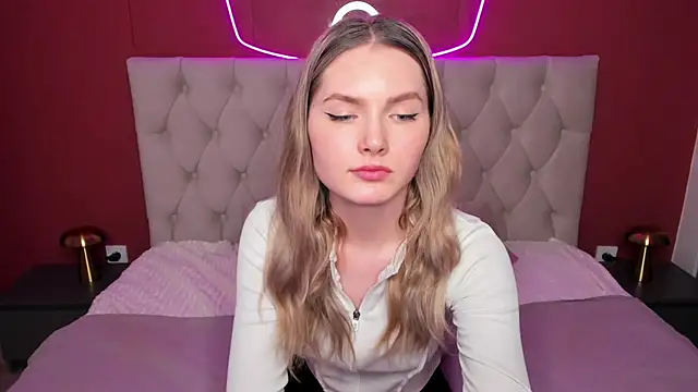 EvelineAmore online show from March 2025 02:13:02 PM