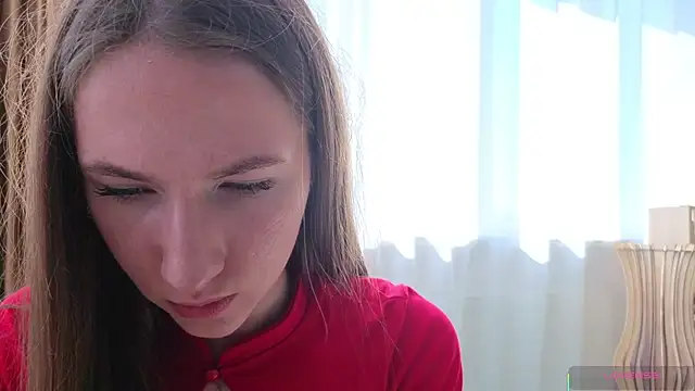 Kira mindnes online show from June 2026 06:33:02 AM