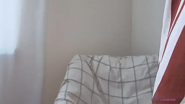 Kira mindnes online show from July 2026 06:16:02 AM