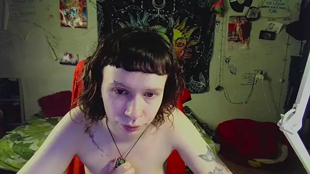 Snapshot of Lil_foxxx chatting on June 2026 05:55:01 PM Lil foxxx online show from June 2026 05:55:01 PM