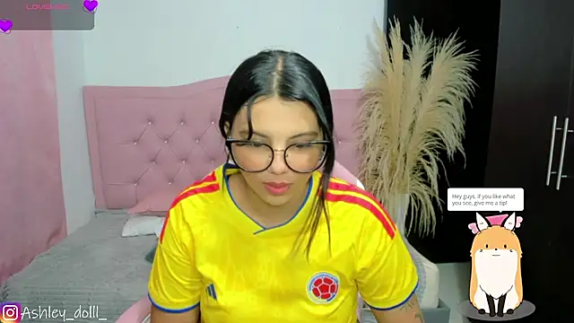 Ashley dolll online show from July 2026 10:05:01 PM