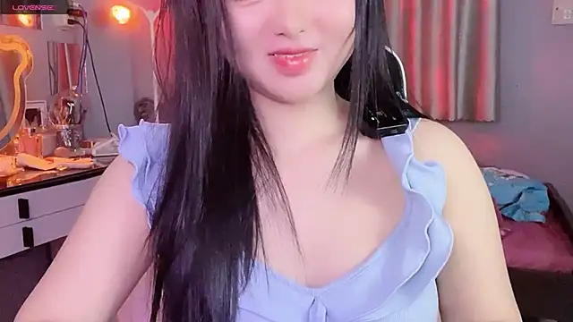 Snapshot of MI_KA22 chatting on September 2025 05:25:01 PM MI KA22 online show from September 2025 05:25:01 PM