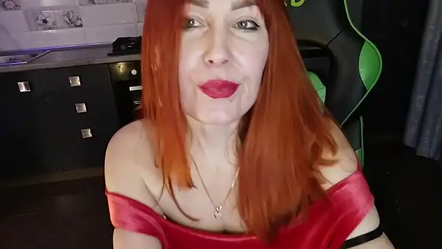 emlana online show from February 2025 07:33:01 PM