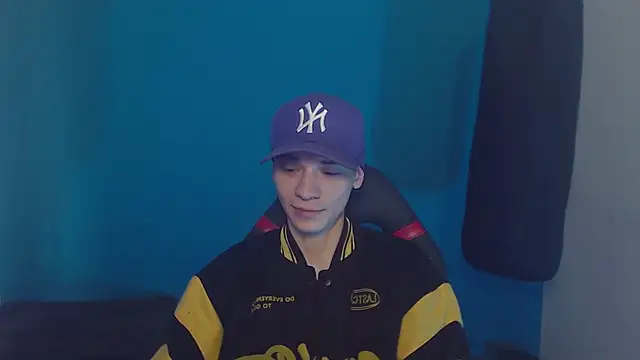 Burperking420  online show from March 2025 06:44:02 PM