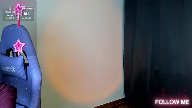 Snapshot of emma_cute7 chatting on September 2025 02:33:01 AM emma cute7 online show from September 2025 02:33:01 AM