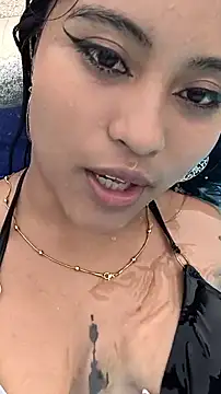 bella warzon online show from May 2026 09:57:02 PM