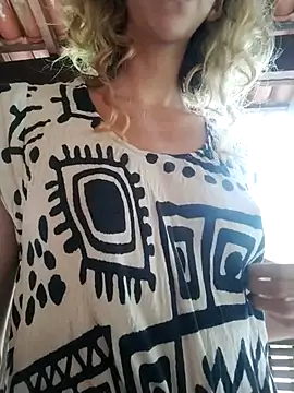 Snapshot of Shankiti chatting on March 2025 12:25:01 PM Shankiti online show from March 2025 12:25:01 PM