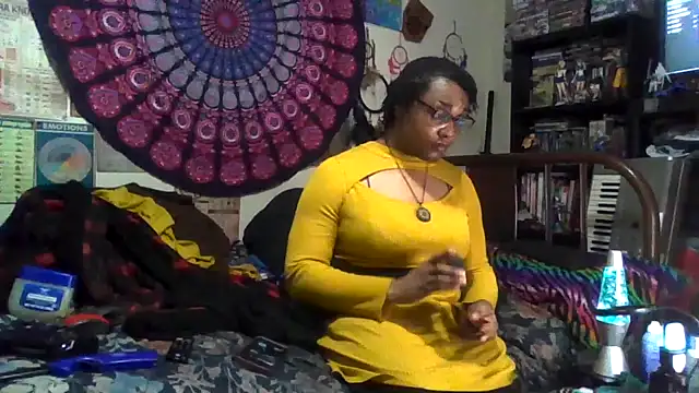 GardeniaFields online show from November 2025 12:32:02 AM