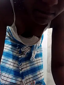 Snapshot of naughtyreva chatting on March 2025 11:25:02 AM naughtyreva online show from March 2025 11:25:02 AM