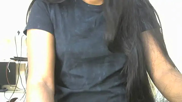 Snapshot of naughtyreva chatting on November 2025 09:37:02 AM naughtyreva online show from November 2025 09:37:02 AM