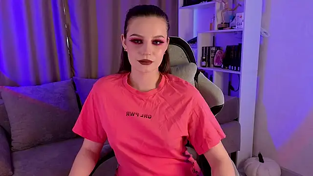 monicaerotic online show from December 2025 05:05:01 AM