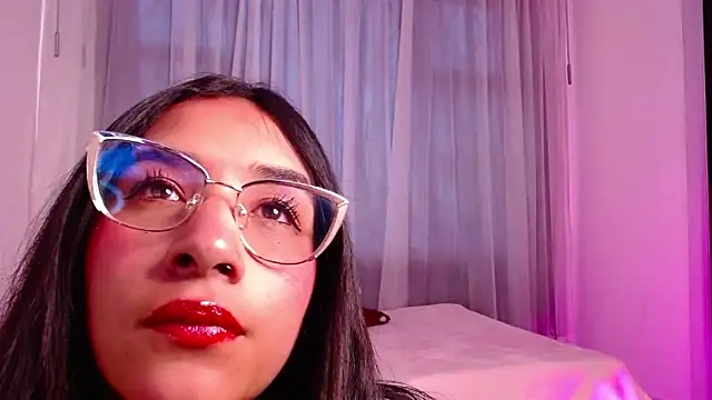 violettsuncs online show from September 2025 09:18:01 PM