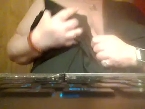 XXXLuder73 online show from March 2025 06:58:02 PM