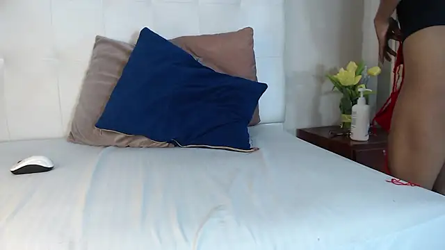 willow smitt online show from January 2026 12:30:01 PM