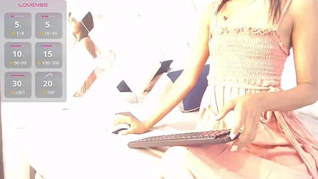 willow smitt online show from March 2026 12:55:01 PM