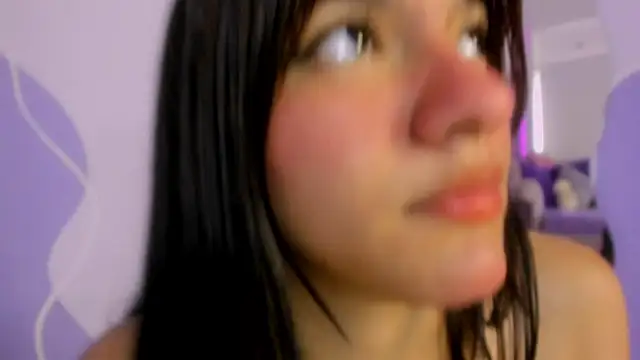 auroracute02 online show from October 2025 01:14:01 PM