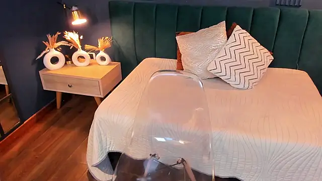 roxy hell online show from March 2025 07:09:02 PM