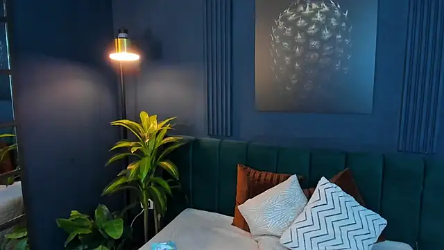 roxy hell online show from March 2025 07:06:02 PM