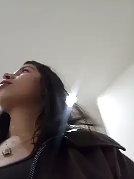Nathaly 12 online show from May 2026 02:13:02 PM