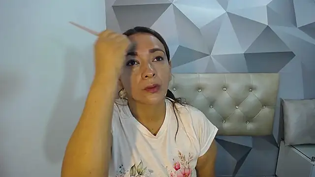 Milf-Prettyboobs online show from November 2025 10:54:02 AM