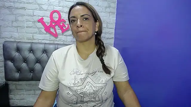 Milf-Prettyboobs online show from May 2026 05:51:01 PM