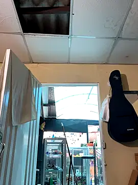 Snapshot of val_zx chatting on September 2025 09:03:01 PM val zx online show from September 2025 09:03:01 PM