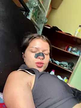 Snapshot of val_zx chatting on January 2026 05:38:01 PM val zx online show from January 2026 05:38:01 PM