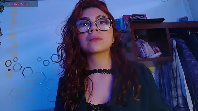 Snapshot of wet_valery chatting on October 2025 08:42:01 PM wet valery online show from October 2025 08:42:01 PM