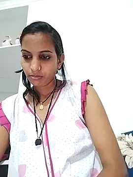 Hotty-Nidhi online show from March 2025 03:02:02 AM
