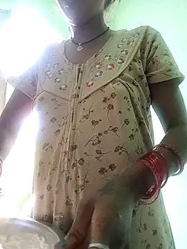 Hotty-Nidhi online show from October 2025 06:14:02 AM