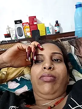 Hotty-Nidhi online show from February 2026 03:02:02 AM