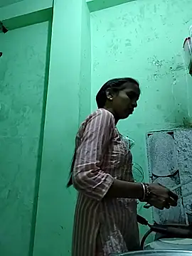 Hotty-Nidhi online show from April 2026 04:59:02 PM